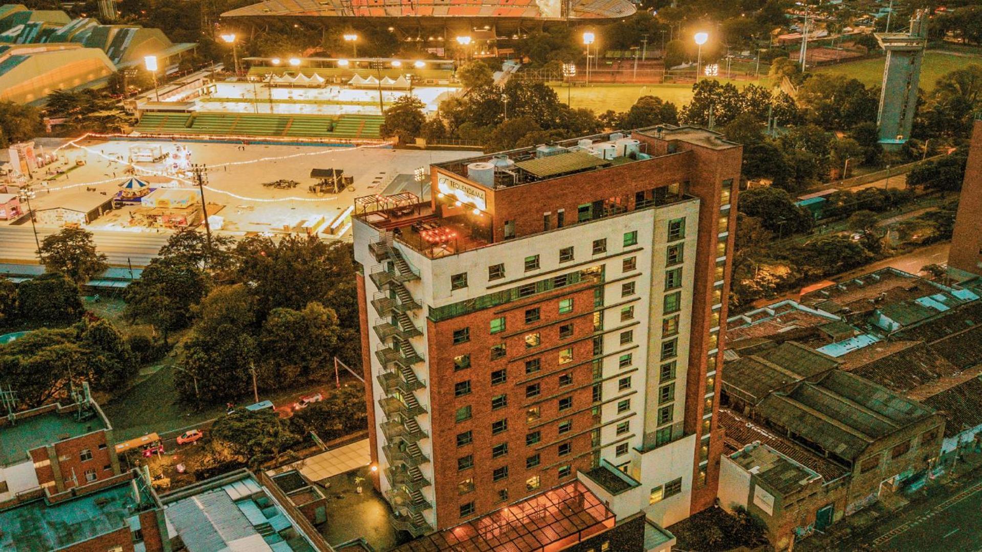 Tequendama Hotel Medellin - Estadio エクステリア 写真