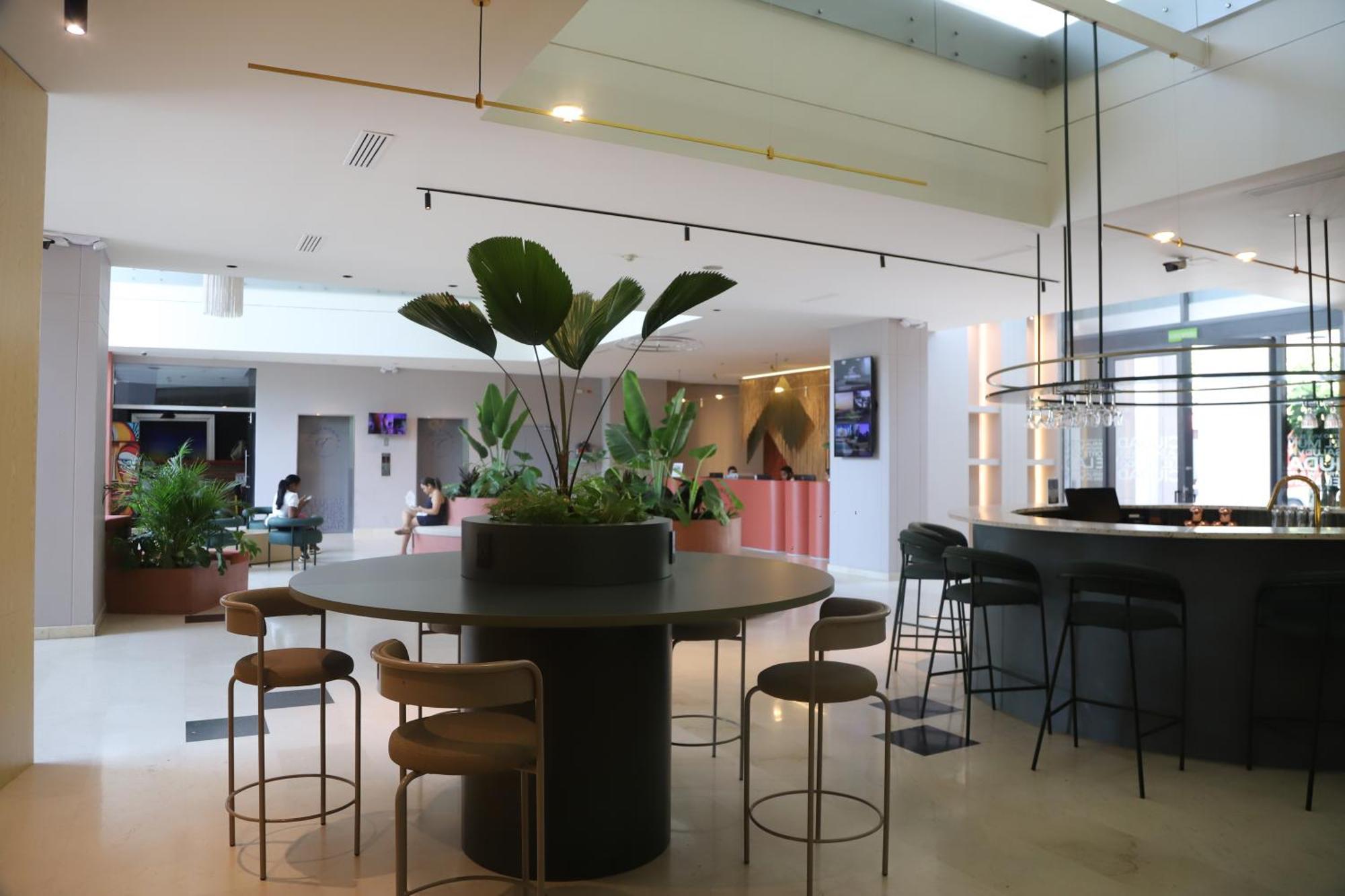 Tequendama Hotel Medellin - Estadio エクステリア 写真