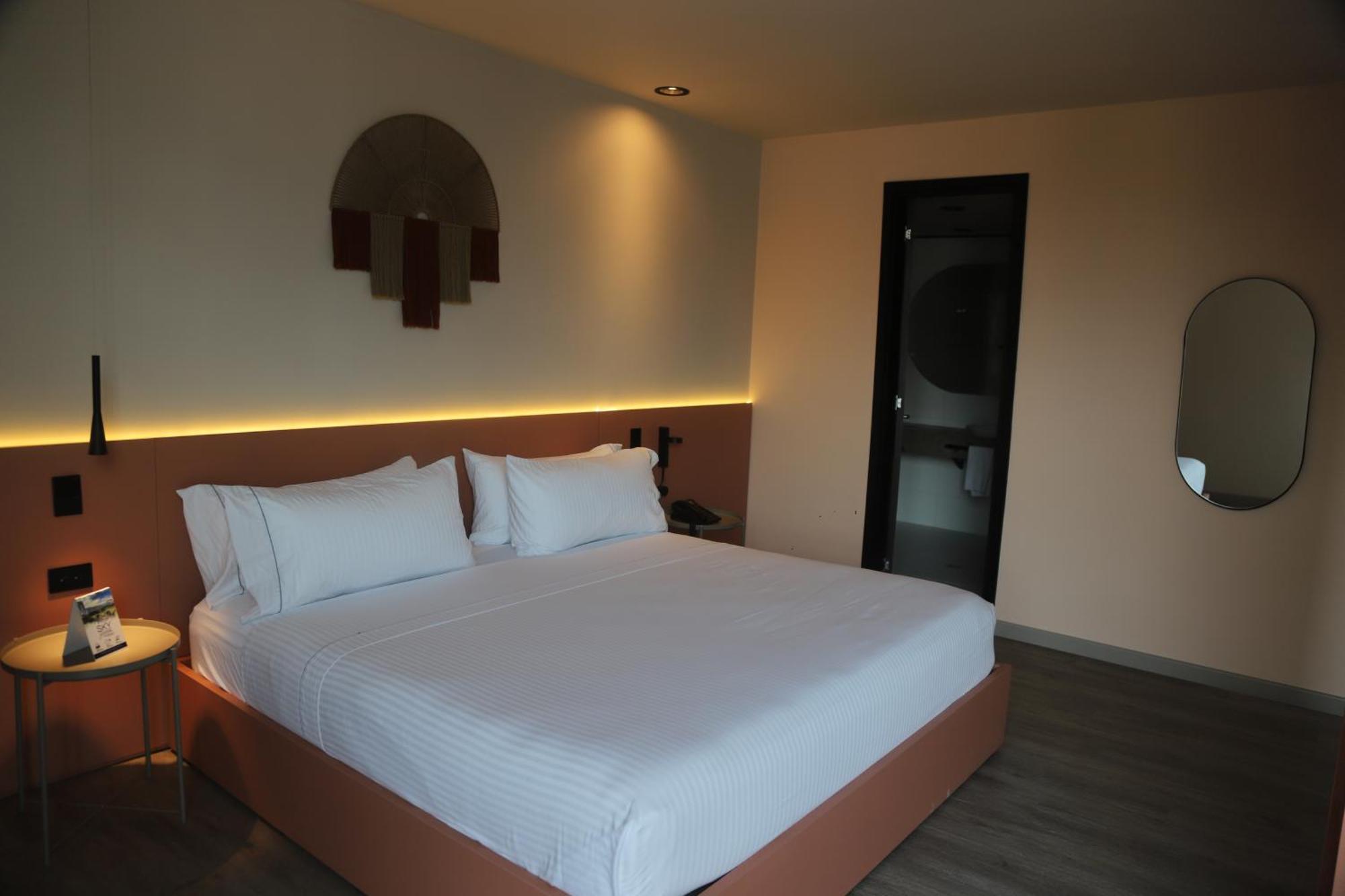 Tequendama Hotel Medellin - Estadio エクステリア 写真