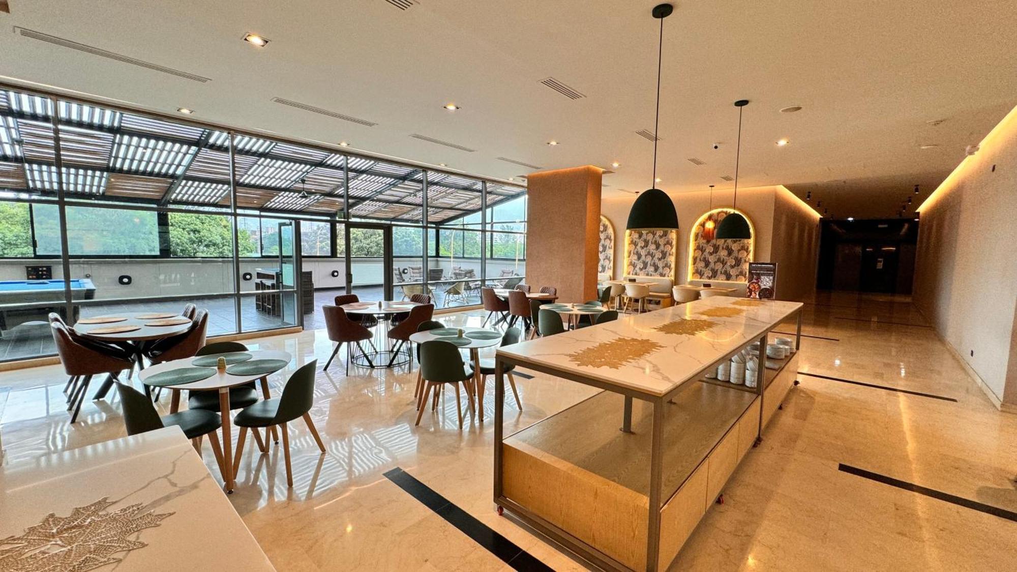 Tequendama Hotel Medellin - Estadio エクステリア 写真