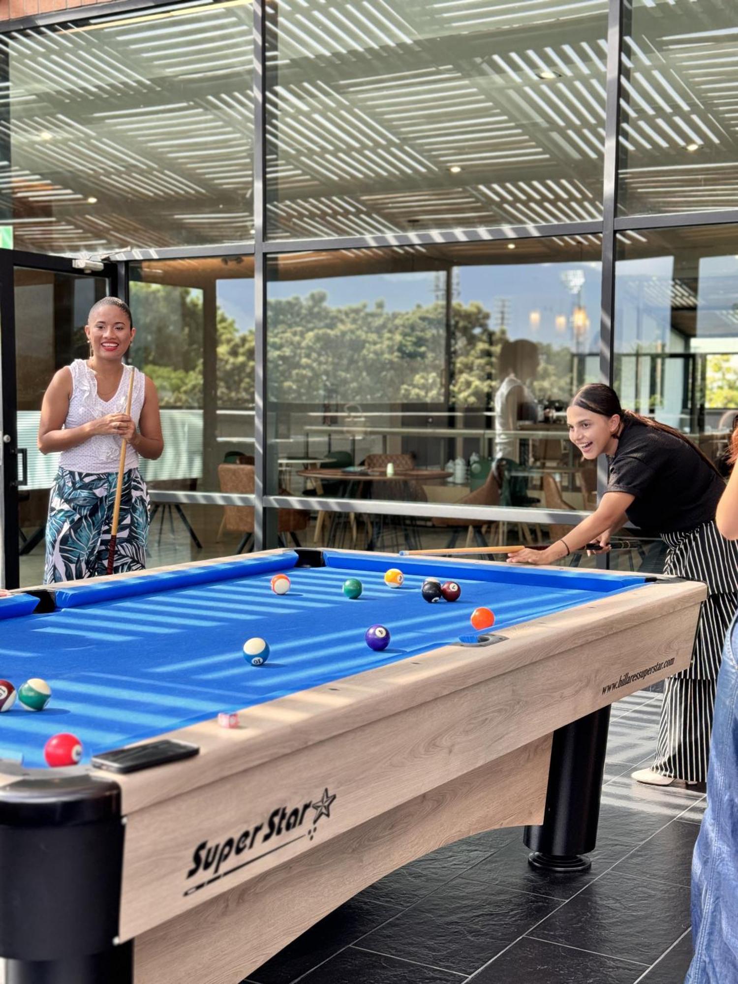Tequendama Hotel Medellin - Estadio エクステリア 写真