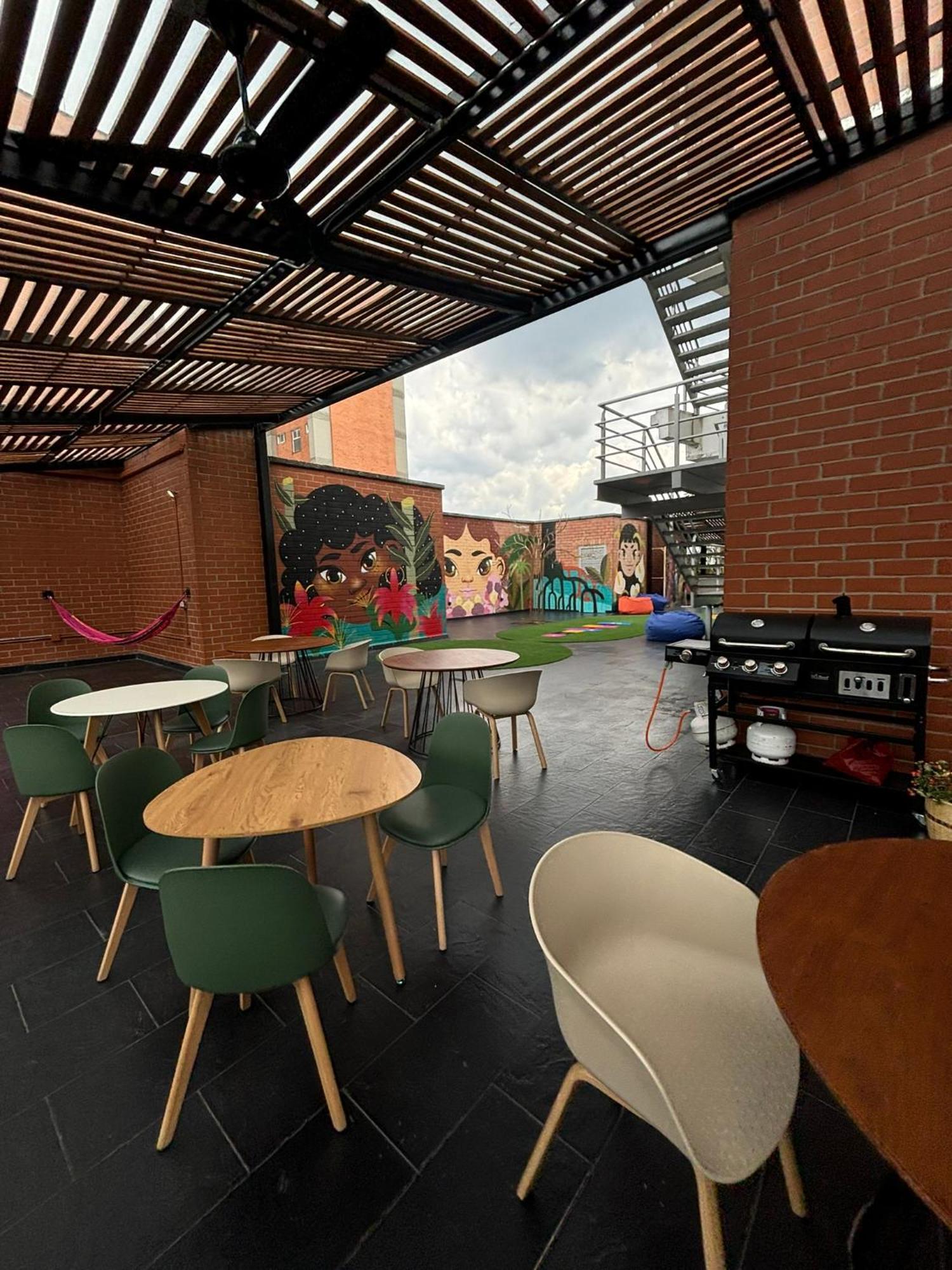 Tequendama Hotel Medellin - Estadio エクステリア 写真
