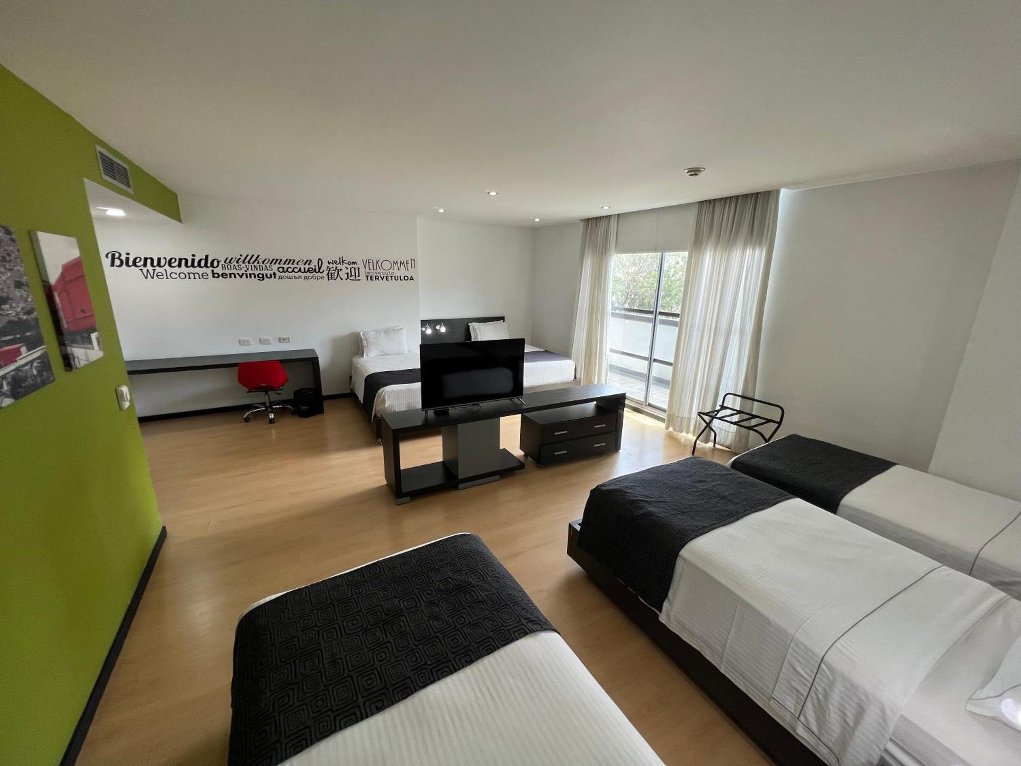 Tequendama Hotel Medellin - Estadio エクステリア 写真